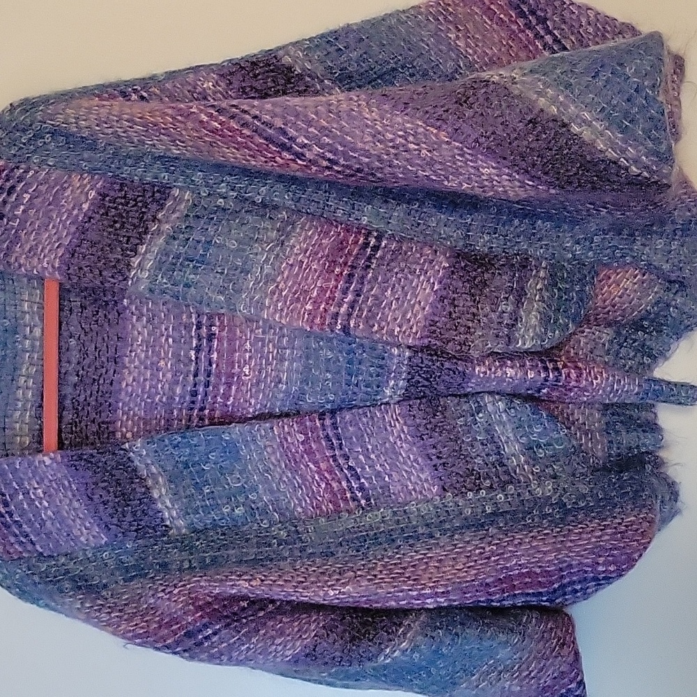 Women's sweater